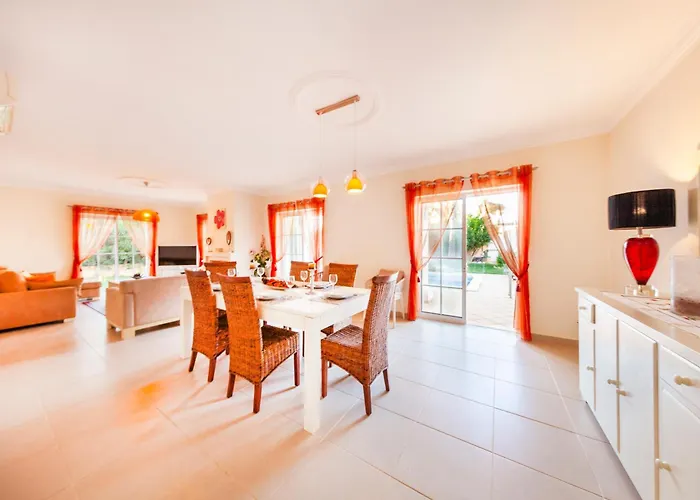 Dalia By Algarve Vacation Villa *
