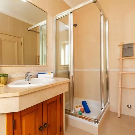 Villa Dalia By Algarve Vacation